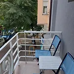 2Br Apartment In Varna Center Pedestrian Street Balcony Fast Wifi Apartamento Varna