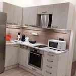 2Br Apartment In Varna Center Pedestrian Street Balcony Fast Wifi Apartamento *