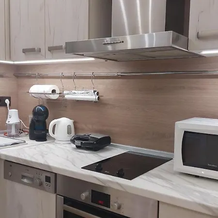 2br In Center Pedestrian Street Balcony Fast Wifi Daire Varna
