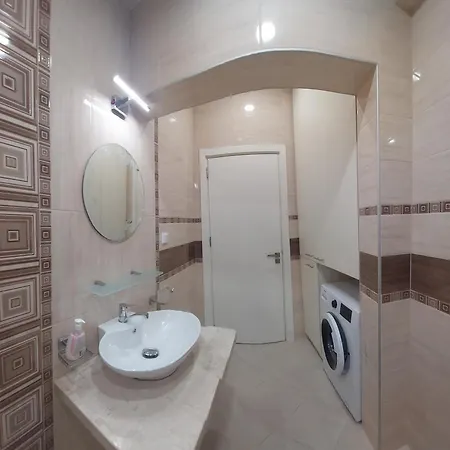 Pink & Blue - 2bdr With Balcony - Wi-fi Apartament *