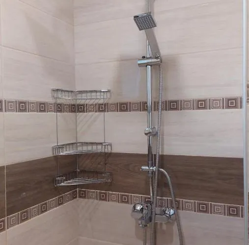 Апартамент Pink&Blue - 2BDR with Balcony - Wi-Fi